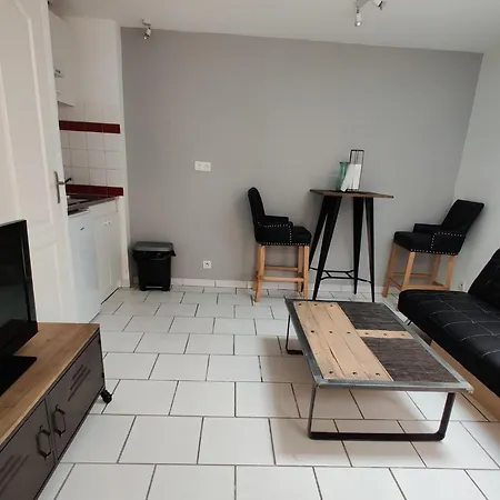 Joli 40 m dans le quartier Saint-Martin Appartement